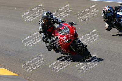 media/Oct-09-2022-SoCal Trackdays (Sun) [[95640aeeb6]]/Bowl (1015am)/